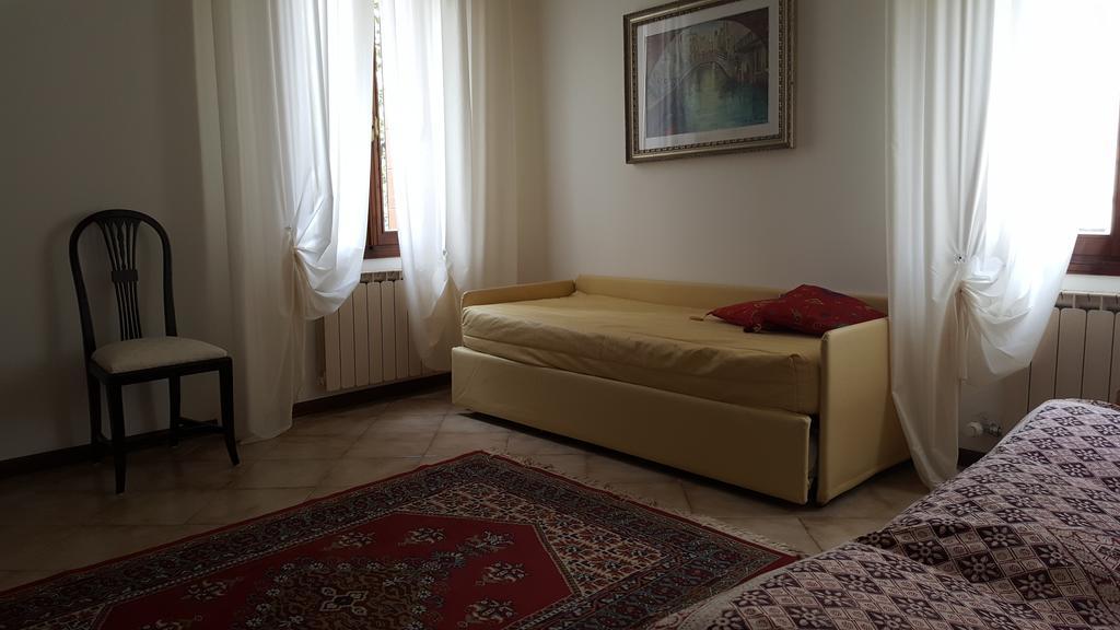 ميستر Chiara Apartment المظهر الخارجي الصورة